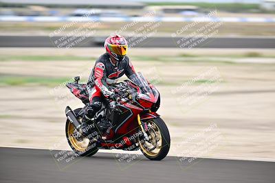 media/Apr-18-2025-TrackDaz (Fri) [[45f5874c44]]/A Group/Session 4 (Turns 5 and 6 - Inside)/
